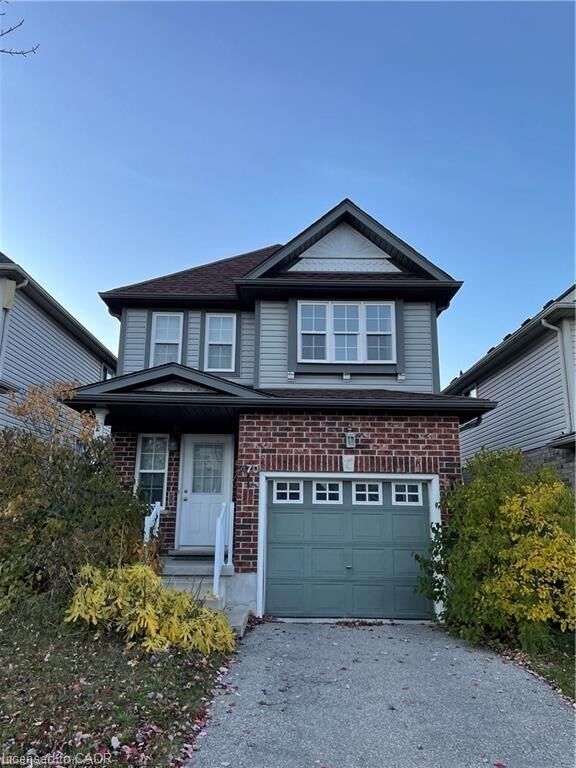 Property Photo:  470 Trembling Aspen Avenue  ON N2T 2T4 