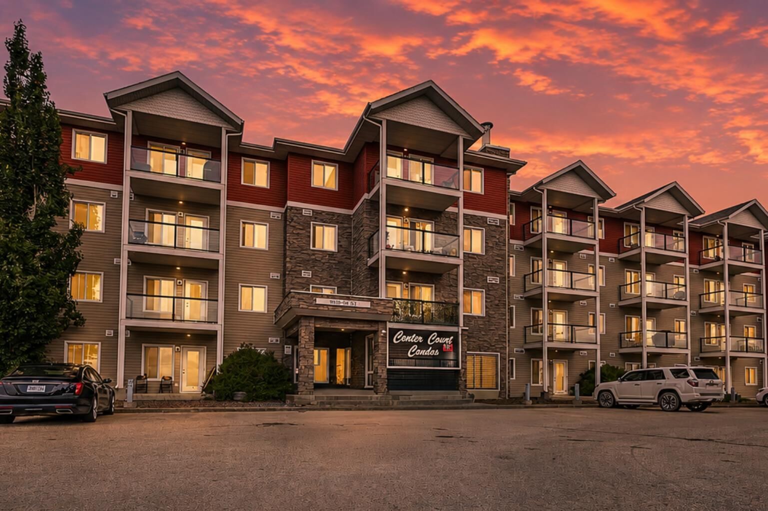 Property Photo: 9810 96 Street 102 AB T8V 7T9