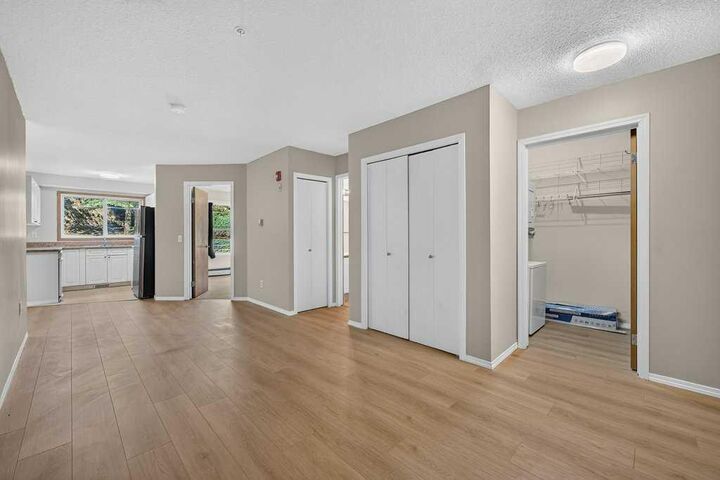 Property Photo: 11 Somervale View SW 106 AB T2Y 4A9