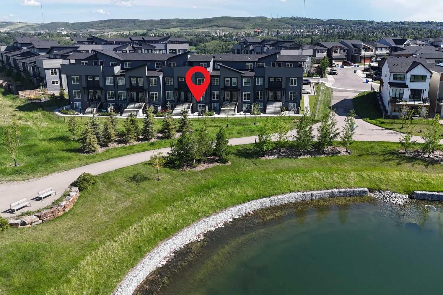 Property Photo: 260 Rowley Way NW 412 AB T3L 0H5