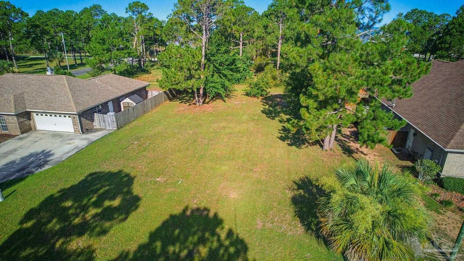 Property Photo:  Lot 7 Farrel Way  FL 32583 