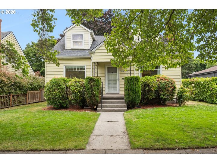 Property Photo: 6532 N Knowles Ave OR 97217