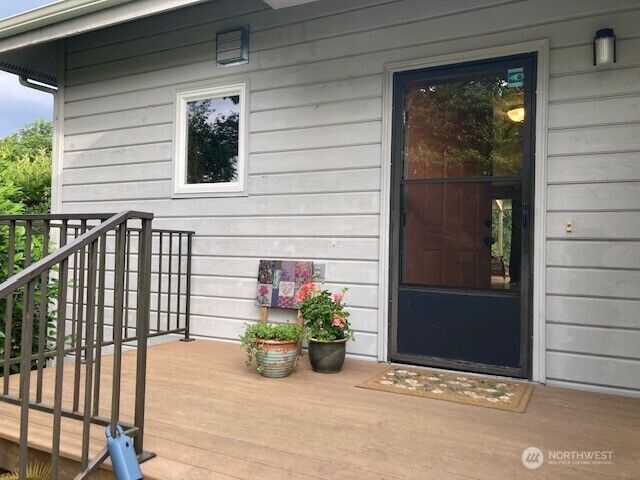Property Photo:  1825  Lenox Court NW  WA 98502 