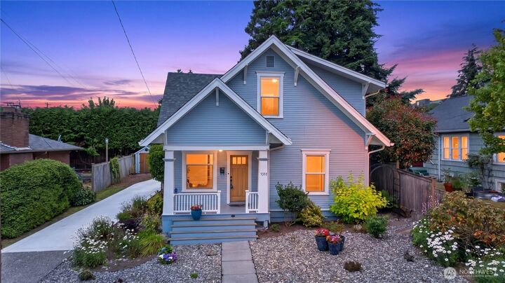 Property Photo:  7337  Jones Avenue NW  WA 98117 