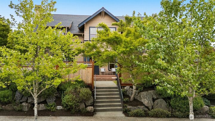 Property Photo: 4606 S Andover Street WA 98118