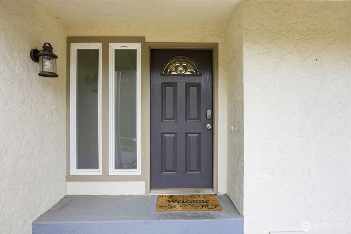 Property Photo:  6983  Sunset Avenue NE  WA 98311 