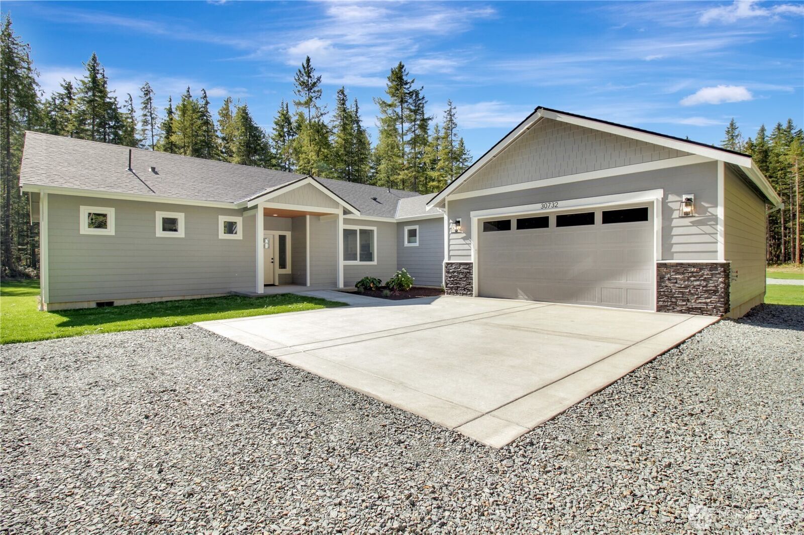 Property Photo:  30732  419th Avenue NE Lot B  WA 98223 