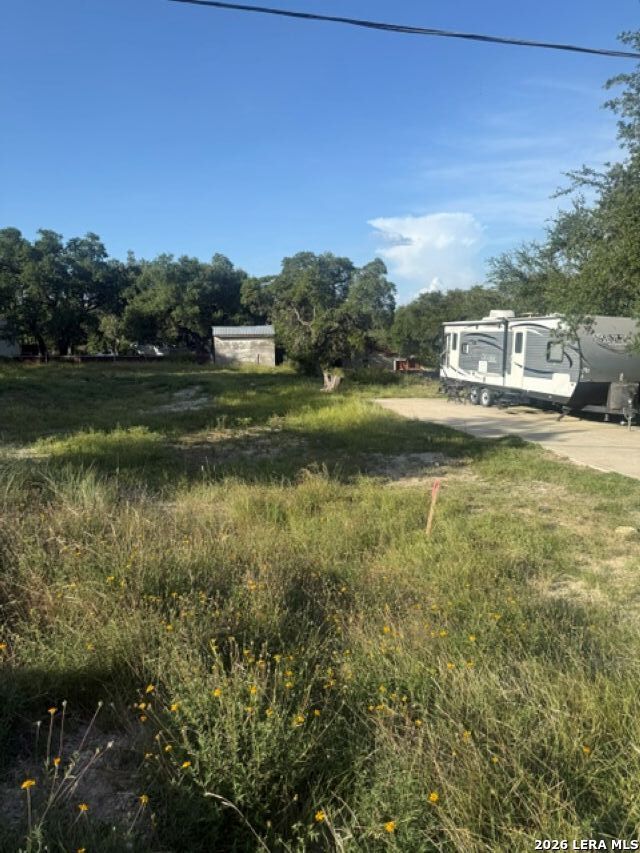 Property Photo:  691 Flintstone Dr  TX 78133 