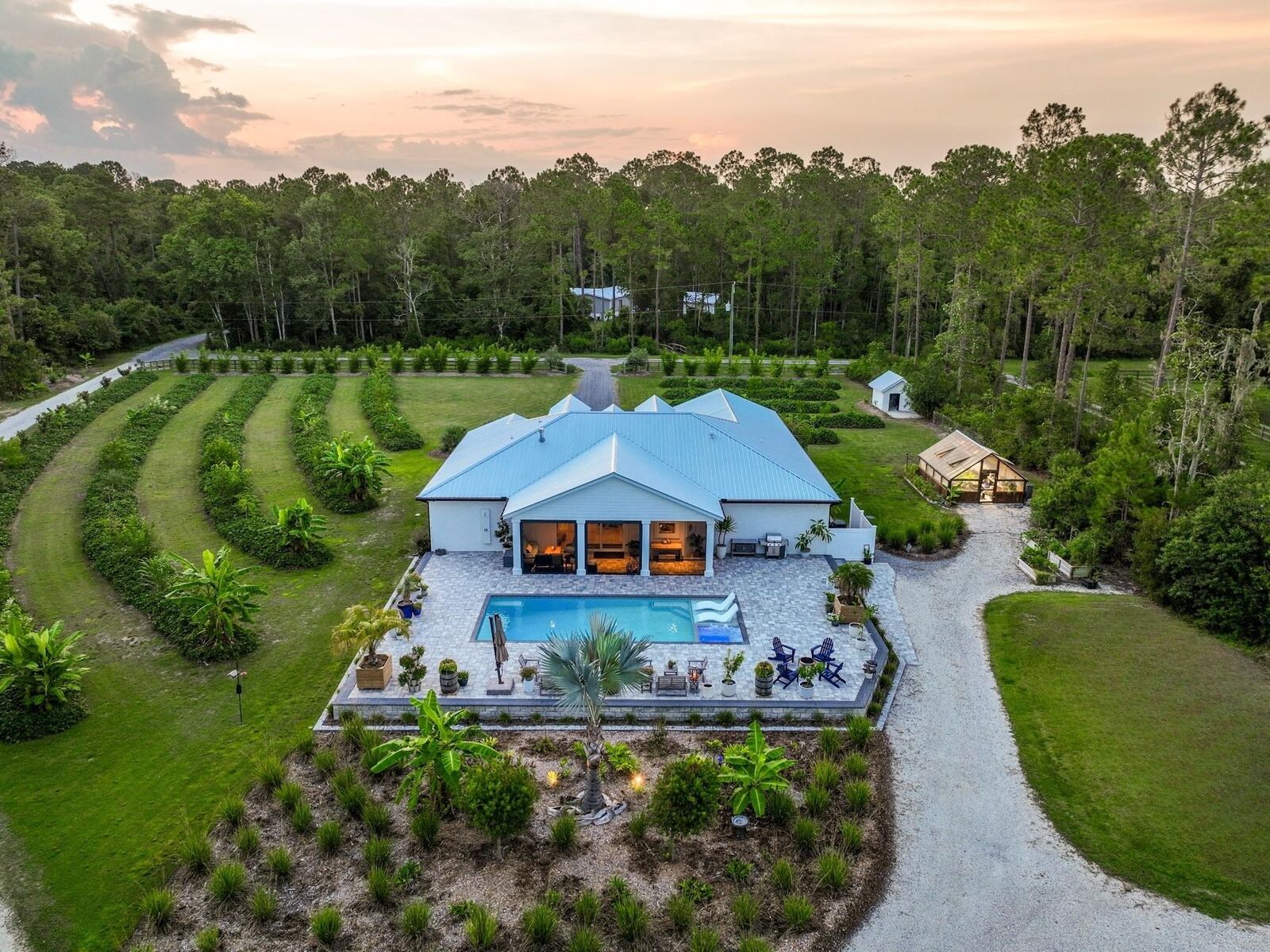 Property Photo:  4235 Jefferson Ave  FL 32145 