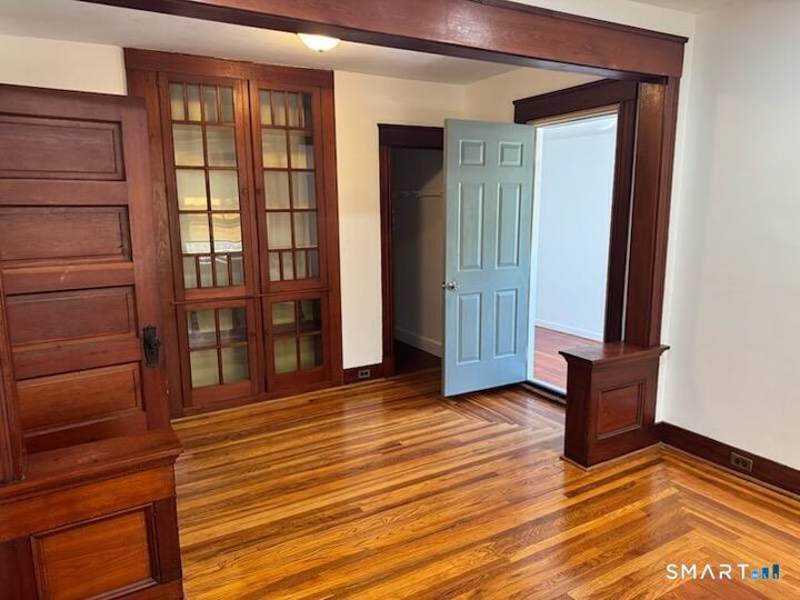 Property Photo:  226 Broad Street  CT 06450 