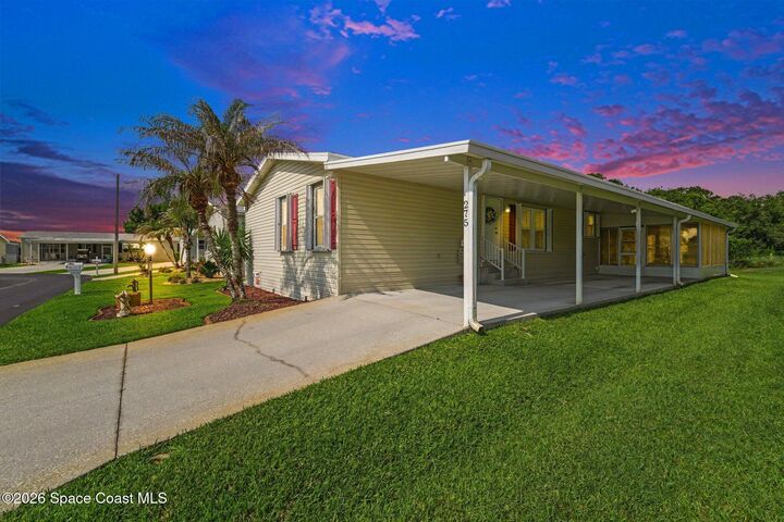 Property Photo: 275 Outer Drive FL 32926