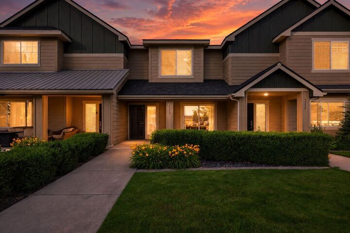 Property Photo:  2260 N Country Vista Blvd  WA 99019 
