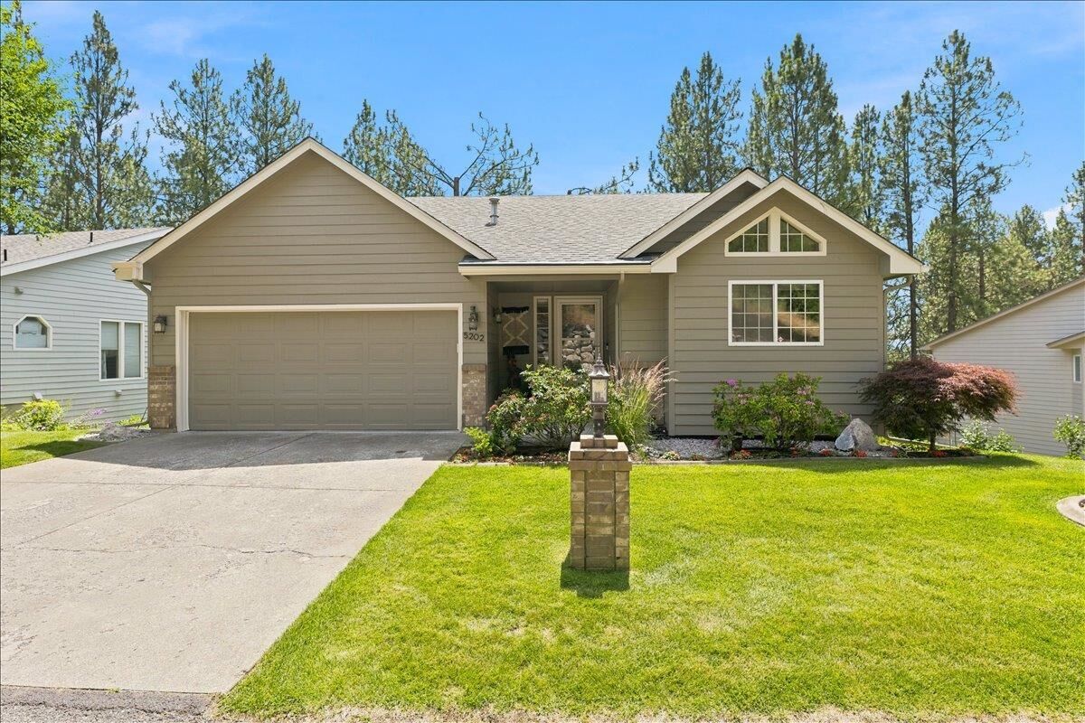 Property Photo: 5202 N Riblet View Ln WA 99212