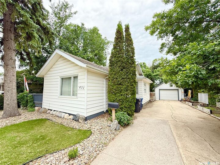 431 Qu'Appelle Street — photo 1