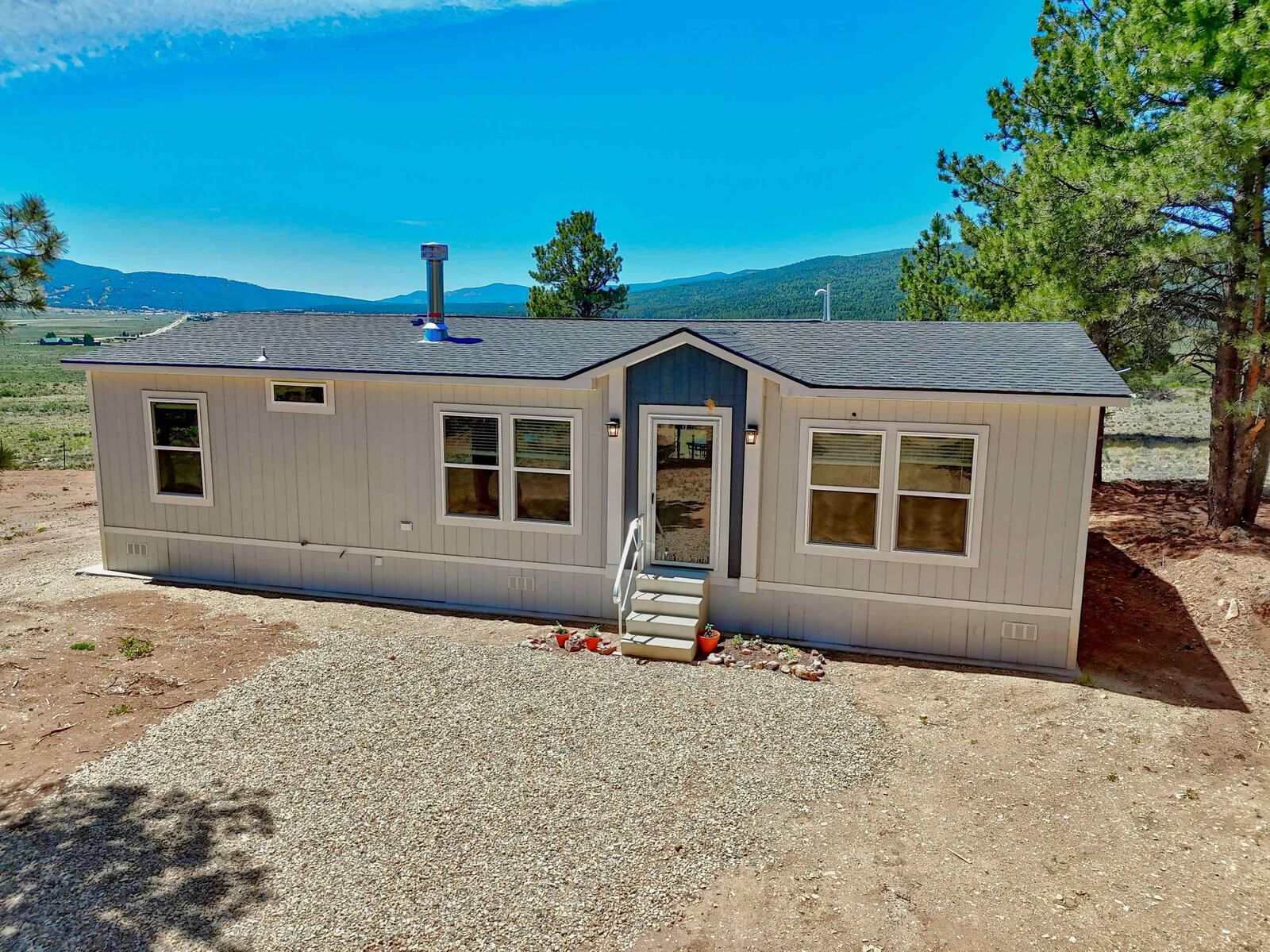 Property Photo:  42 Alvarado  NM 87710 