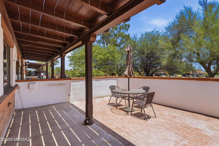 Property Photo:  226 S La Cañada Drive A  AZ 85622 