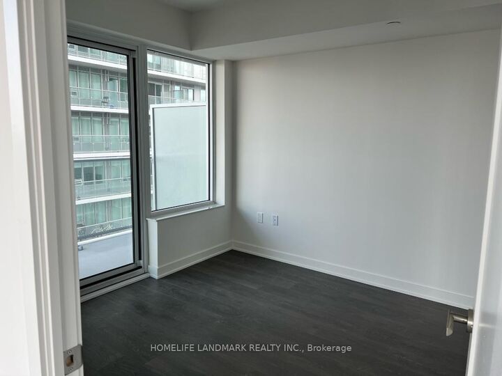 Property Photo:  99 Broadway Avenue 2804  ON M4P 0E3 