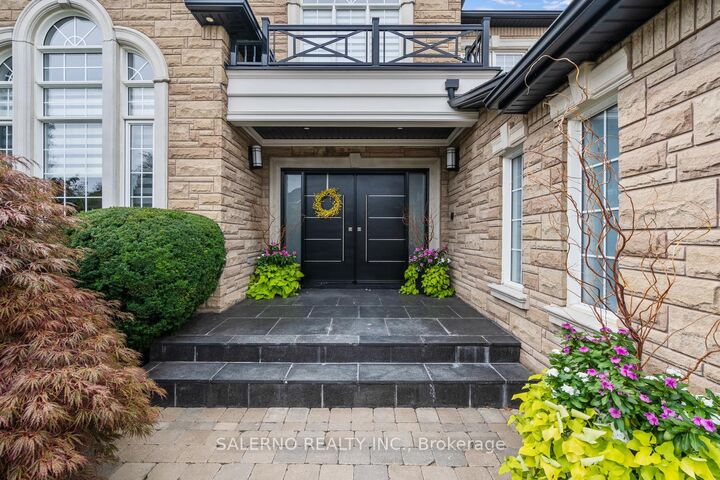Property Photo: 552 Vaughan Mills Road ON L4H 1H1