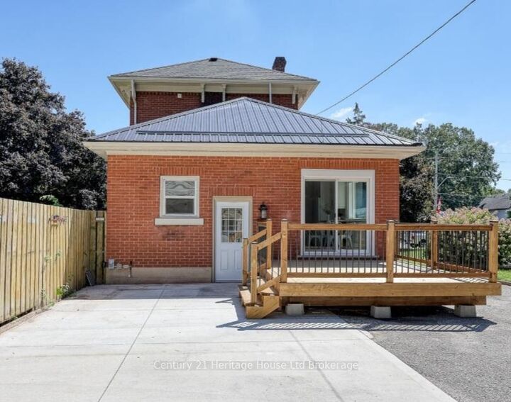 Property Photo: 152 Blandford Street Part 2 ON N0J 1M0