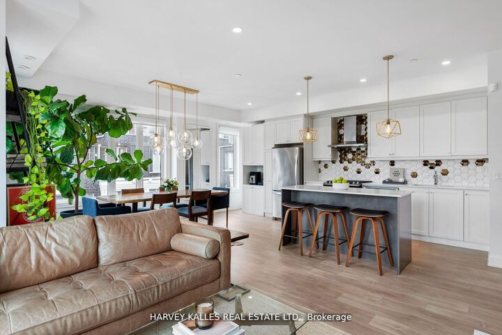 Property Photo:  115 Long Branch N/A 2  ON M8W 0A9 
