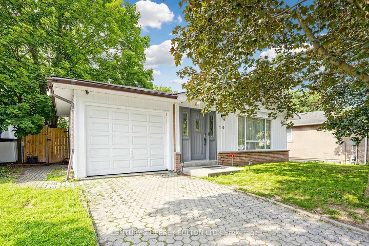 Property Photo:  10 Devins Drive  ON L4G 2Z1 