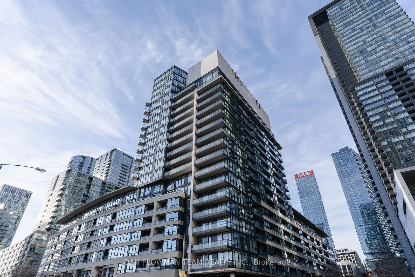 Property Photo:  8 Telegram Mews 1006  ON M5V 3Z5 