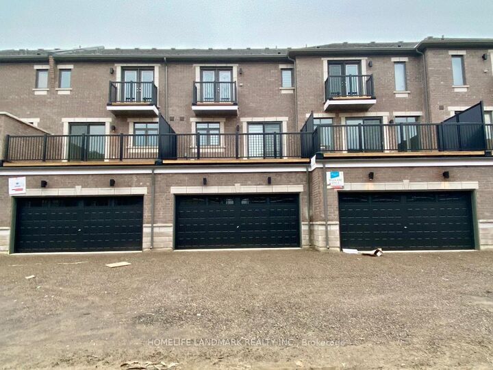Photo de la propriété:  13 Camino Real Drive  ON L7C 4L8 