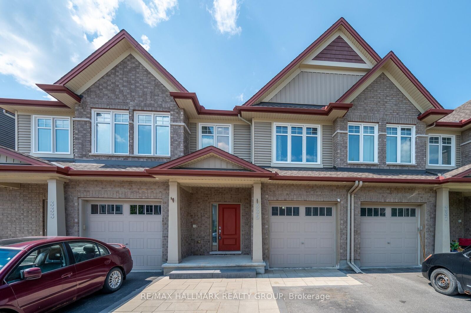 Property Photo: 335 Alasken Drive ON K1T 0M4