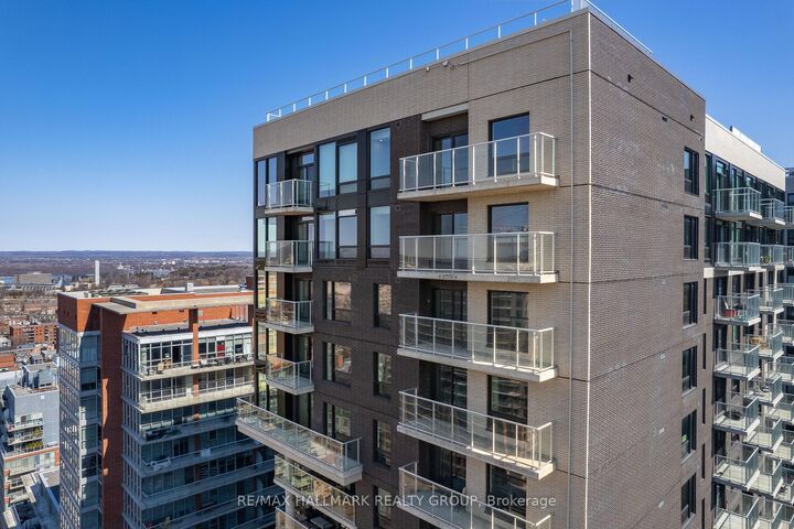 Property Photo: 180 George Street 1004 ON K1N 0G8