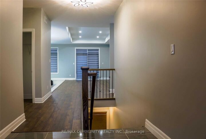 Property Photo:  114 Northumberland Boulevard W  ON K8V 0L1 