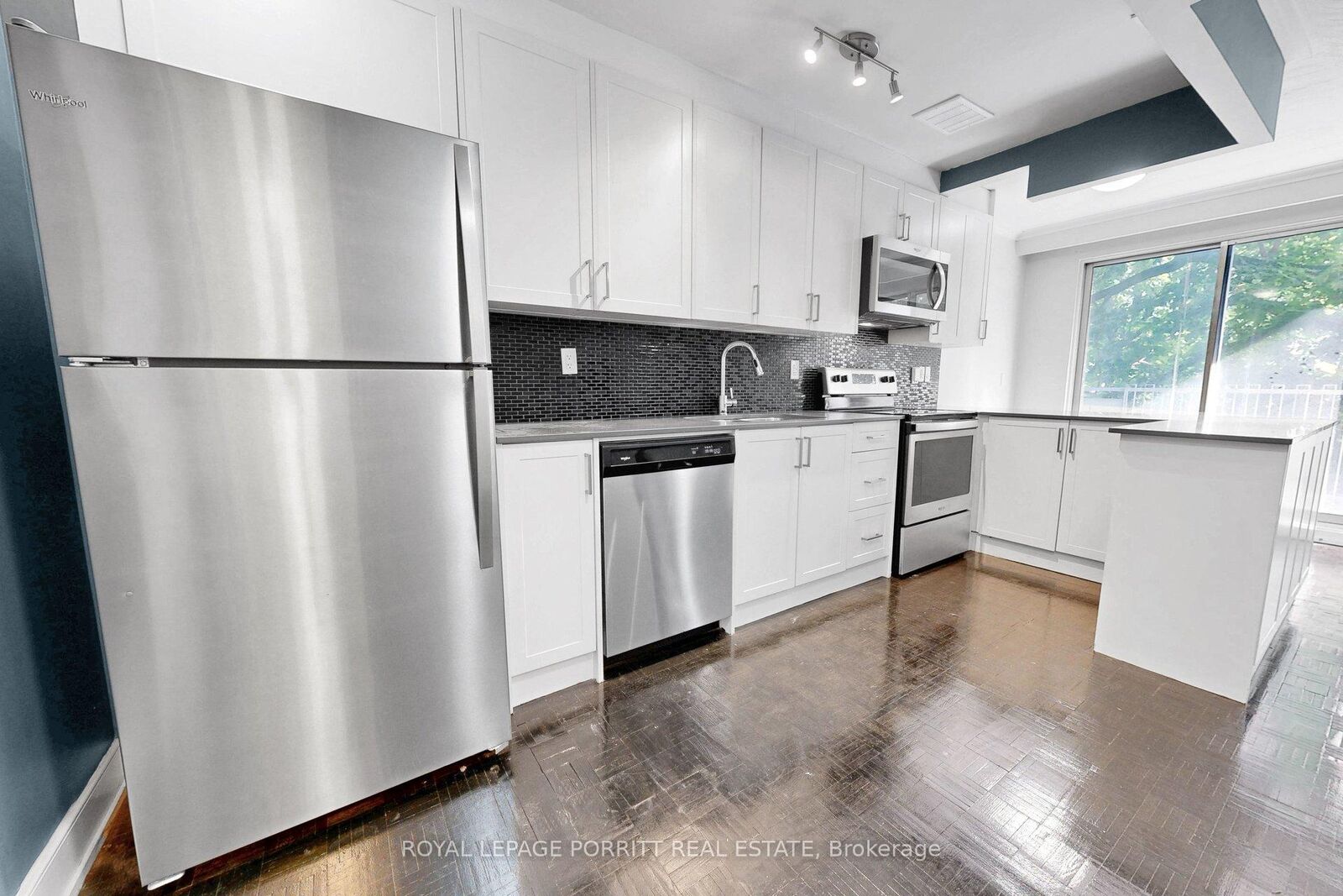 Property Photo: 4 Superior Avenue 30 ON M8V 2M4