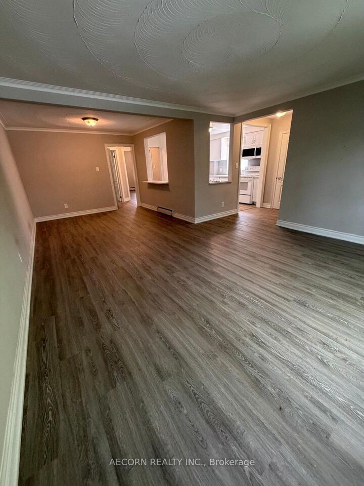 Property Photo:  43 Morgan Avenue  ON M8Y 2Z9 