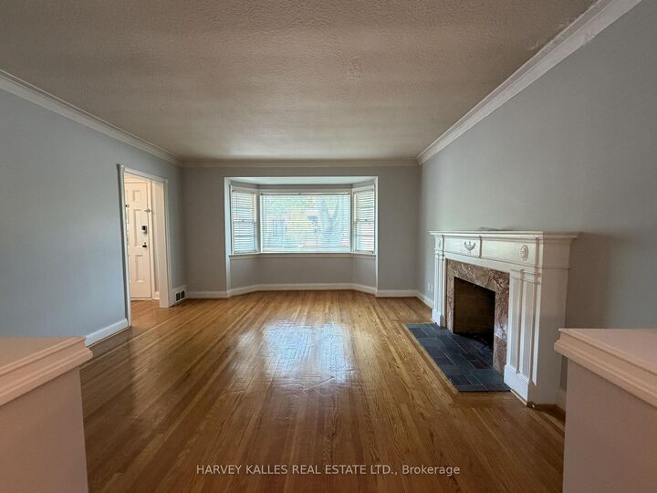 Property Photo:  240 Joicey Boulevard  ON M5M 2V7 