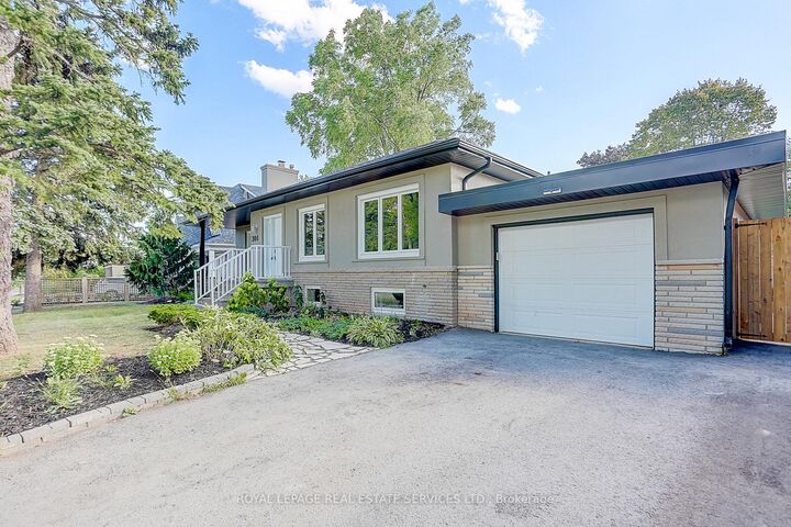 Property Photo:  304 Felan Avenue  ON L6K 2X6 