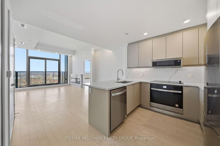 Property Photo: 180 George Street 2604 ON K1N 0G8