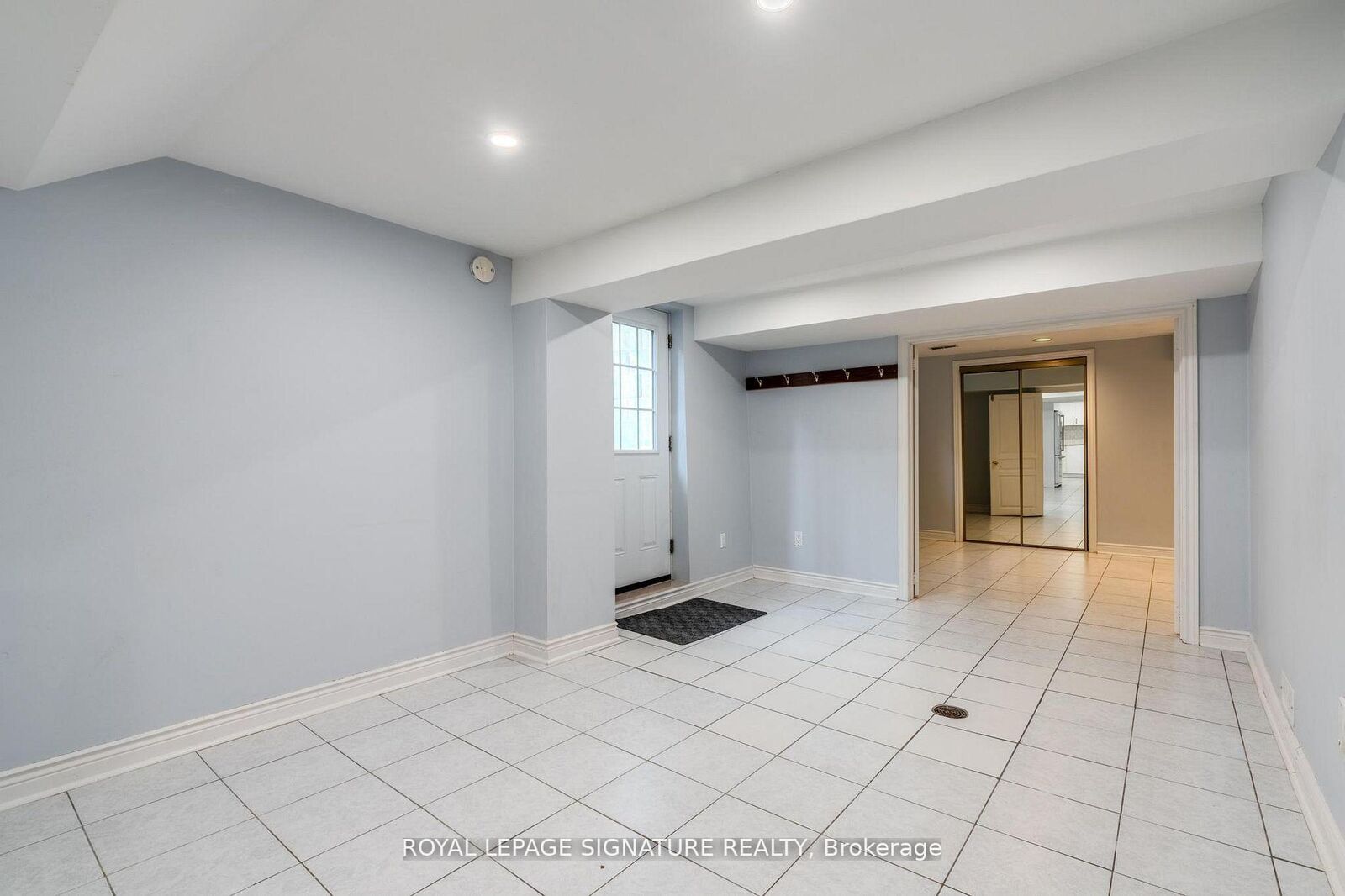 Photo de la propriété:  6 Robert Street  ON L3R 8Z3 