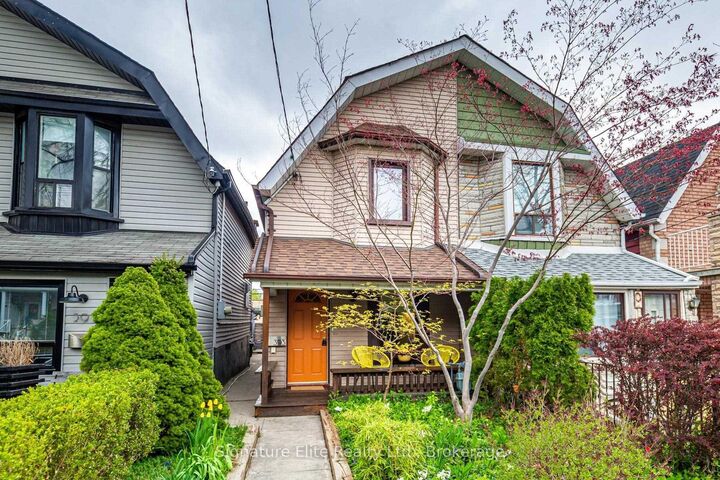 Property Photo:  393 Westmoreland Avenue N Main  ON M6H 3A6 