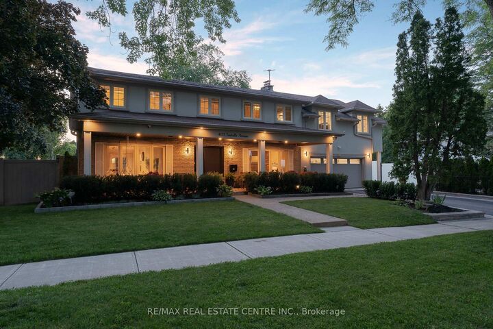 Property Photo: 403 Isabella Avenue ON L5B 2K2