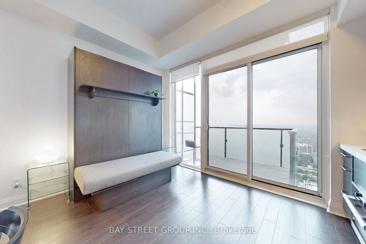 Property Photo:  1080 Bay Street Ph5  ON M5S 0A5 