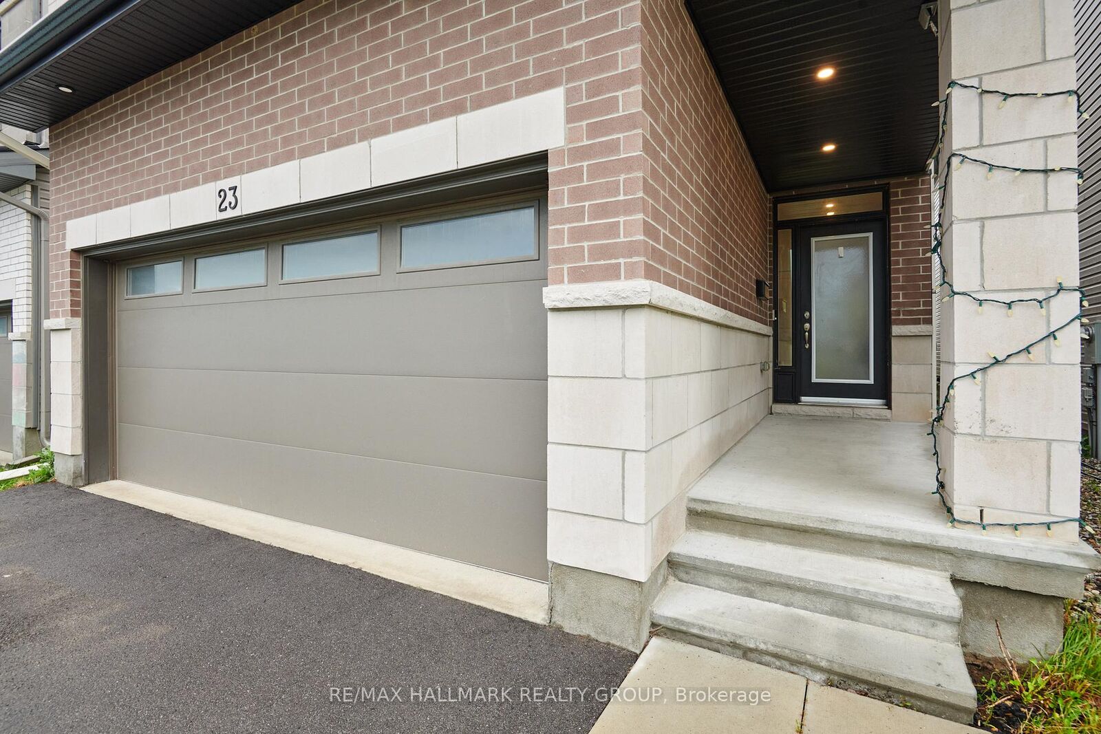 Property Photo:  23 Peony Lane  ON K4M 0M3 