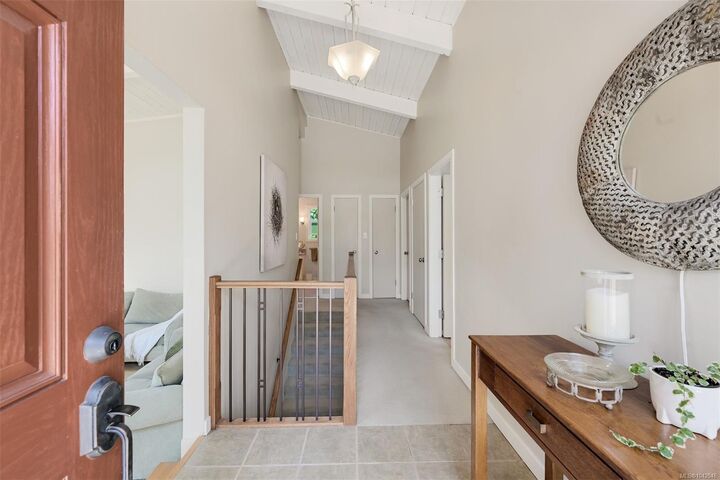 Property Photo:  880 Rockheights Ave  BC V9A 6J6 