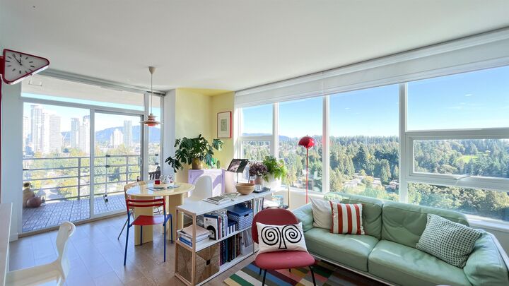 Property Photo:  530 Whiting Way 2304  BC V3J 0J4 