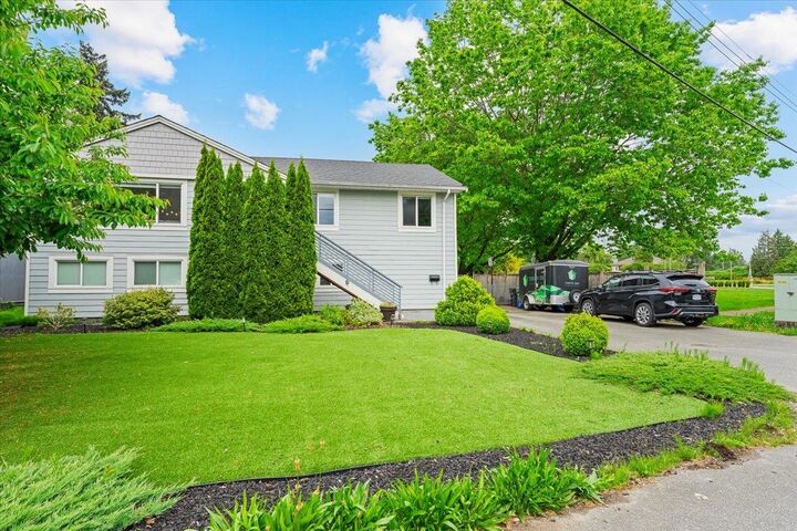 Property Photo: 23177 Willett Avenue BC V6V 3C6