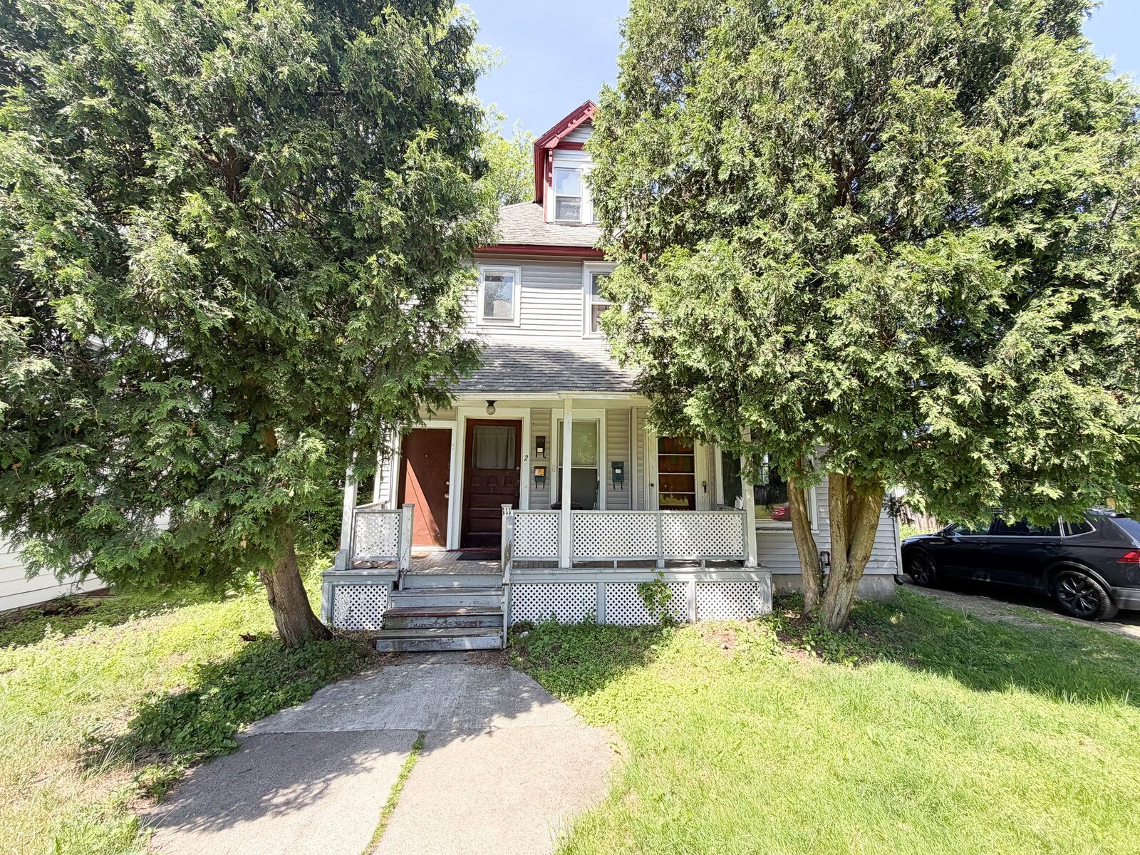 Property Photo:  111 Glenwood Ave  NY 12905 