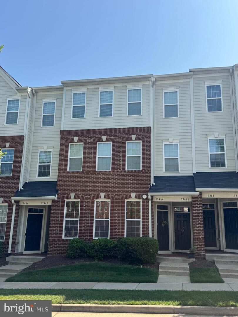 Property Photo: 19466 Promenade Drive VA 20176