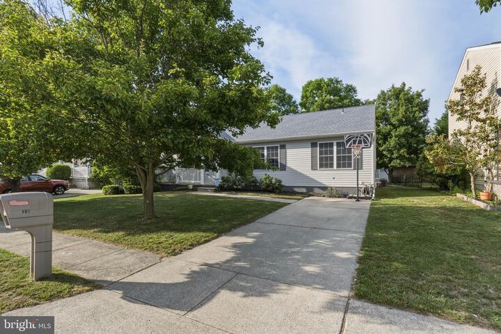 Property Photo:  23 Putters Lane  NJ 08330 