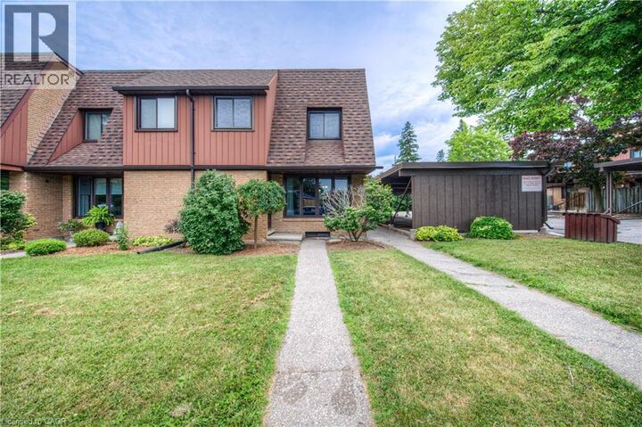 Property Photo:  112 Kingswood Drive 21  ON N2E 1S9 