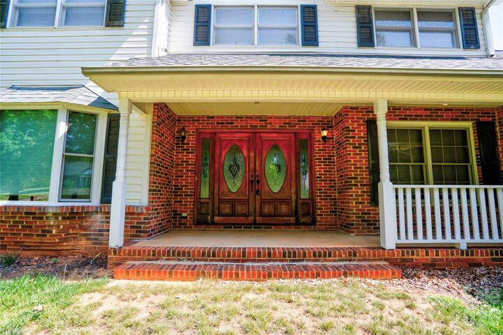 Property Photo: 3010 Eaker Drive NC 28021