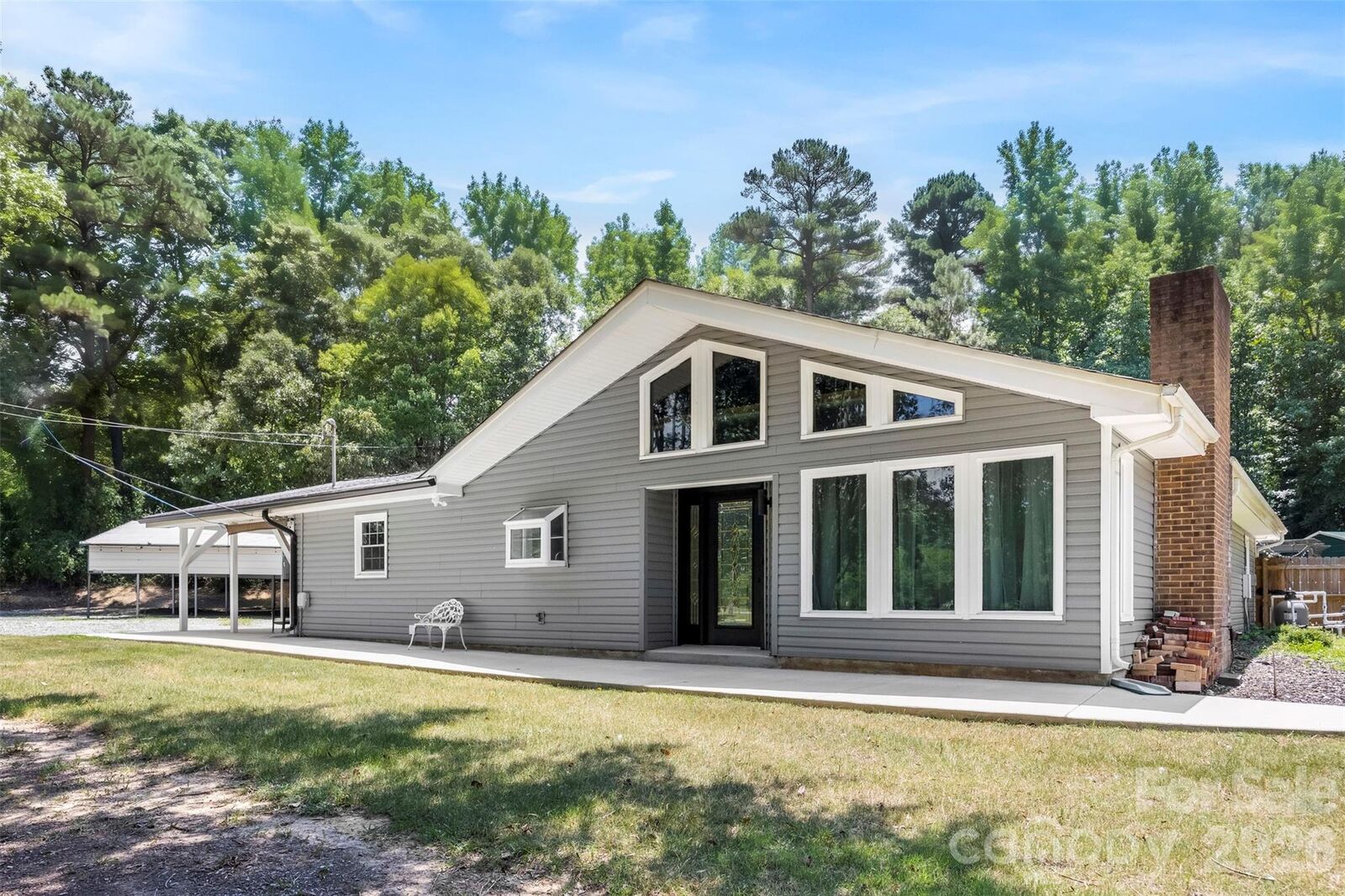 Property Photo:  6309 Landsford Road  NC 28103 