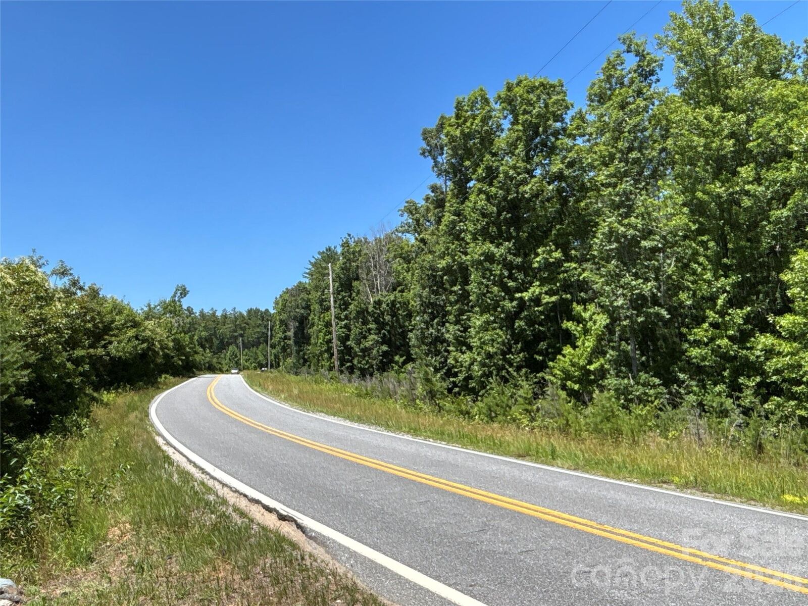 Property Photo: 2006 Piedmont Road NC 28655